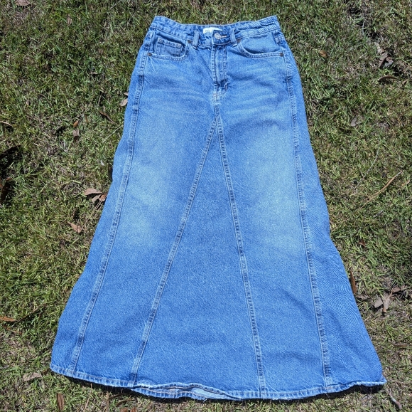 ZARA Skirt Size S Blue Light Wash Midi Maxi Denim High Waist A Line Pockets - Picture 4 of 10